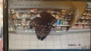 Когда мама моя смотрела по камерам и какой-то человек своровал