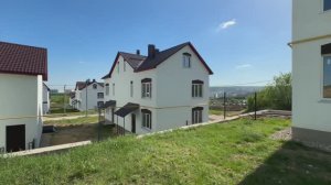 Обзор дуплекса (2 секций в одном блоке) в поселке Южный склон (г. Саратов)