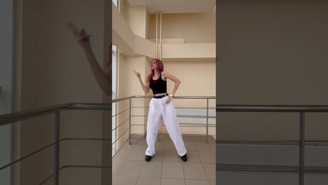 Бугатти lyrics. Wake up in the sky. Kygo love me now. Песня woke up in tokyo. Wake up hate relapse.