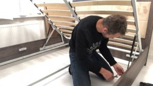 Сборка кровати с подьемным механизмом(присутствует ненормативная лексика)