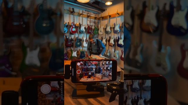 Backstage видеообзора, который снимал наш гость. Мы с радостью поможем Вам с записью контента!