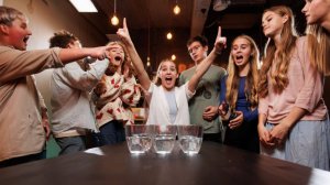 Шоу-игра «Party Games» для подростков и взрослых в СПб