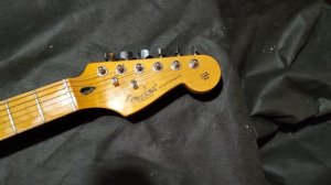 Анонс допиленной реплики Fender Stratocaster Дэвида Гилмора. Лады, порог, экран, колки, седла.