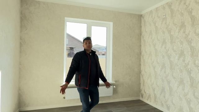 Дом в Краснодаре￼ Ростовское шоссе, с ремонта и газом, закрытого типа посёлок