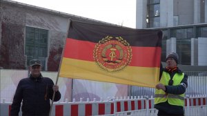 ES LEBE UNSERE HEILIGE DDR! Berlin 9. November 2024