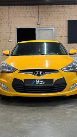 Hyundai Veloster - перетяжка руля и ручки КПП, замена ремней безопасности