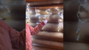 Как можно украсить участок к Новому году с помощью иллюминации!