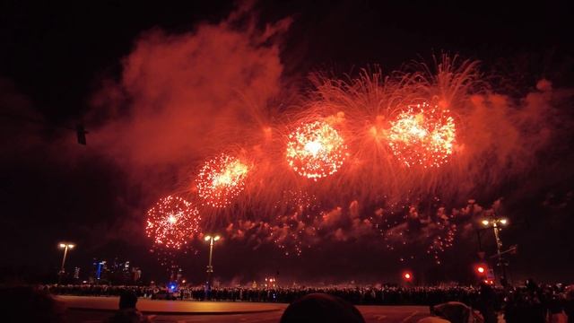 Салют на 9 мая 2024 года в Москве. Воробьевы горы