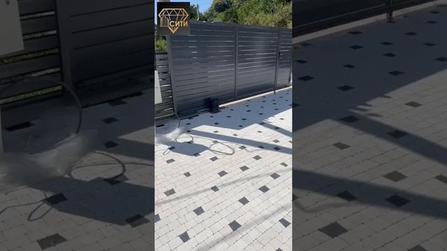Отличный новый жилой дом в г. Сочи, расположенный вдоль нового шоссе в п. Красная Поляна