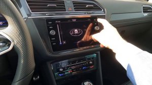 Обзор Фольксваген Тигуан Р-Лайн 2.0 ТСИ / Volkswagen Tiguan 2.0 TSI R-Line экстерьер и интерьер