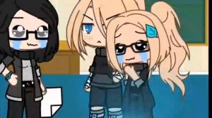 Ëжык по травке бежит