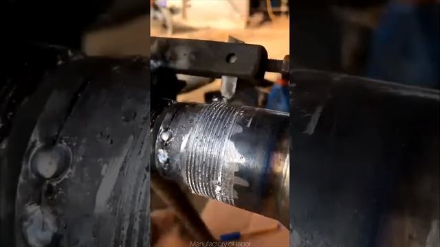 Процесс нарезания резьбы