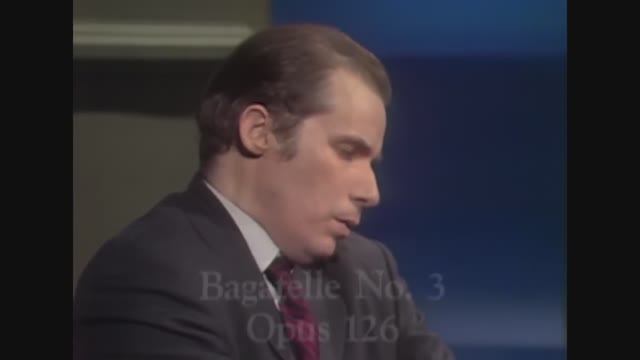 Glenn_Gould_- Beethoven Bagatelle 3 op. 126, 6 Variations for Piano in F major op.34 смотреть онлайн