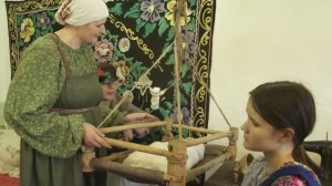 Колыбельная "Лодочка" исполняет фольклорный семейный ансамбль "Родня"