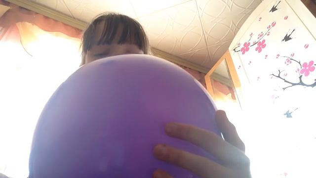 Вдыхаю гелий!😋 смотреть онлайн