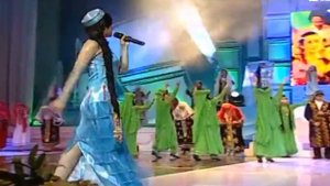 Noziya Karomatullo Tuyona Нозияи Кароматулло