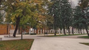 Аллея почетных жителей города Ставрополя. Видеооткрытка.