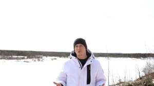 На что собирать дом из бруса? Гвозди, нагеля, шпильки или пружинные узлы.