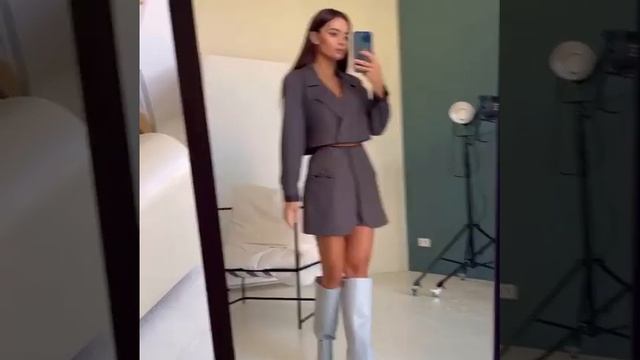 Трендовый костюм сочетающий в себе все самые актуальные элементы этого сезона!😍Modnica-shop смотреть онлайн