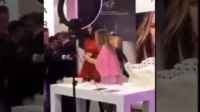 Сара Джессика Паркер о Бузовой «Уберите эту дрянь»)) смотреть онлайн