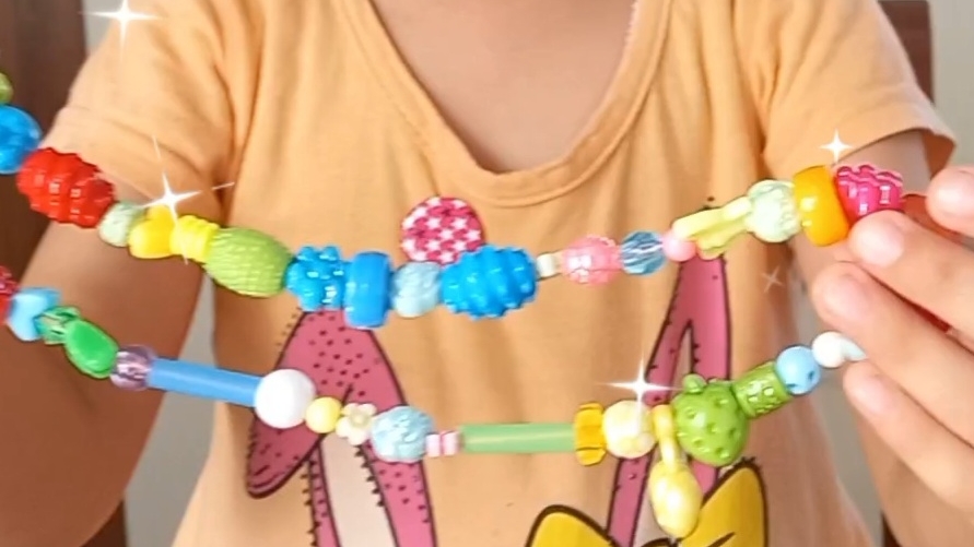 Бусы для сестрёнки! 😊 смотреть онлайн