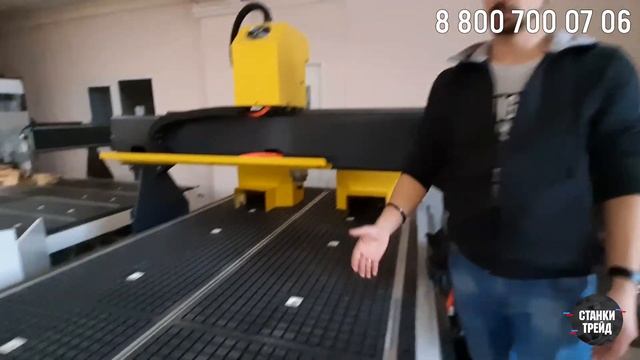 Рабочий стол фрезерного станка ЧПУ, виды и функции.