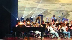 Песня "LIFE " (Жизнь)   ВОДКУ Я НАЛИЛ В СТАКАН И СПРОСИЛ