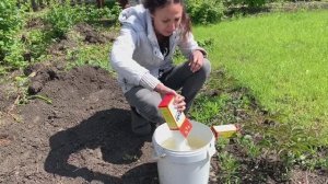 ПЫТАЮСЬ ОЧИСТИТЬ ВЫГРЕБНУЮ ЯМУ В ДАЧНОМ ТУАЛЕТЕ/ВИТАЛЯ ПРИЕХАЛ МЕНЯ СПАСАТЬ/ДАЧНЫЙ ДЕНЬ