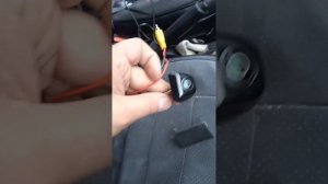 Снятие и установка андроид магнитолы на Рено Логан 2  (Сандеро) с камерой заднего вида