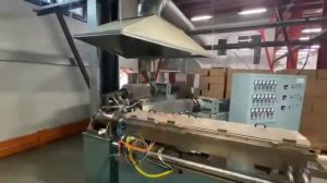 3-layer Sunway plastic collapsible tube extruder. Video 1