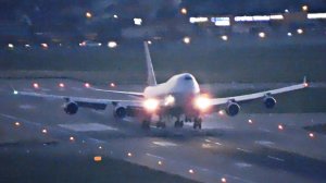 Боинг 747 в Сочи. Посадка в сумерках, взлёт в полной темноте