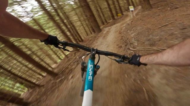 Custom COMMENCAL META AM 29 Bike Check! смотреть онлайн