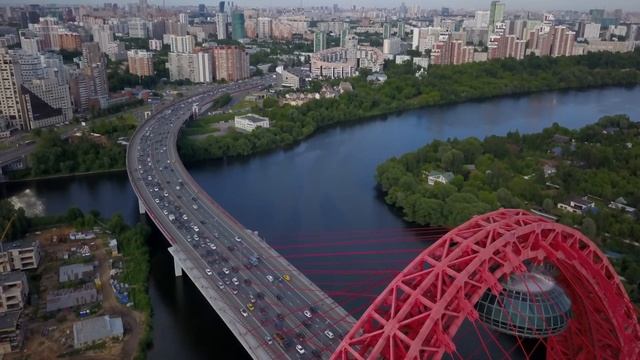 Москва. Живописный мост. Июнь 2017. 2.7K смотреть онлайн