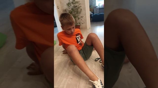 Новенькие бутсы НайкОбзор новых бутс NikeNike Tiempo нешортс бутсы бутсынайк