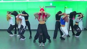 PIXY - Wings dance practice mirrored