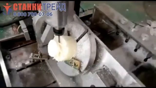 5 осевой фрезерный обрабатывающий мини центр пятиосевой фрезерный станок