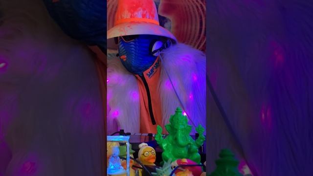 DJ LIST - Путешествие на другие планеты (Travel to other planets) смотреть онлайн