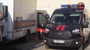 ШКОЛЬНИКИ ИЗБИЛИ СВЕРСТНИЦУ