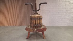 Реставрация старинного виноградного пресса