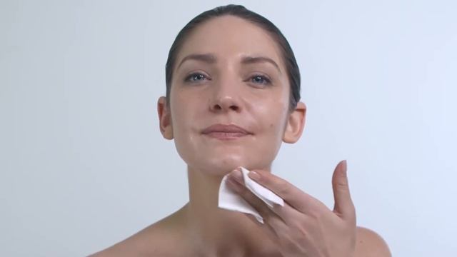 37 Eau Thermale Avène – Commment appliquer le Lait Antirougeurs