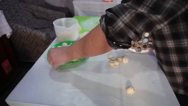 ПЕЛЬМЕНИ ЗА ЧАС ДЛЯ ВСЕЙ СЕМЬИ НАСТОЛЬКО БЫСТРО И ВКУСНО ПОЛУЧИЛОСЬ ПОКАЗЫВАЮ ПЕЛЬМЕНИ РОДОМ ИЗ СССР