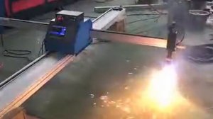 Плазменный станок консольная машина с ЧПУ для плазменной резки станок плазменной резки