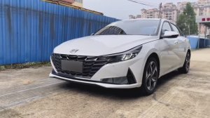 Hyundai Elantra 2022
