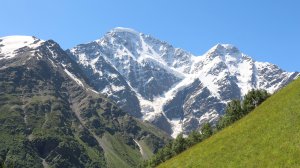Красоты Приэльбрусья. Гора Чегет. Подъём на канатке.