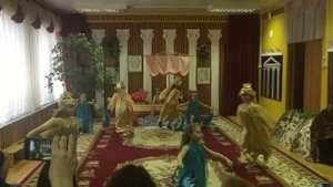 "Танец Золотых рыбок и водорослей"