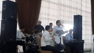 ФАРХОД КУЗИЕВ "КАРВОН КУРДИМ ТУЯЛАРИ БУЗЛАБ КЕЛАР"