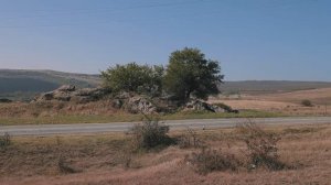 Памятники природы - скала "Дракон", "Лягушка" в селе Александровском. Ставропольский край.