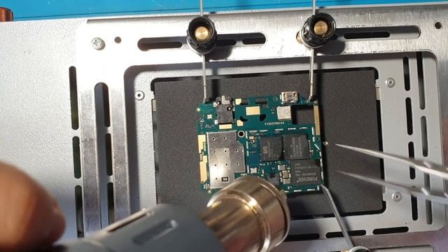 Как ремонтируют телефоны, на примере bq-4030g