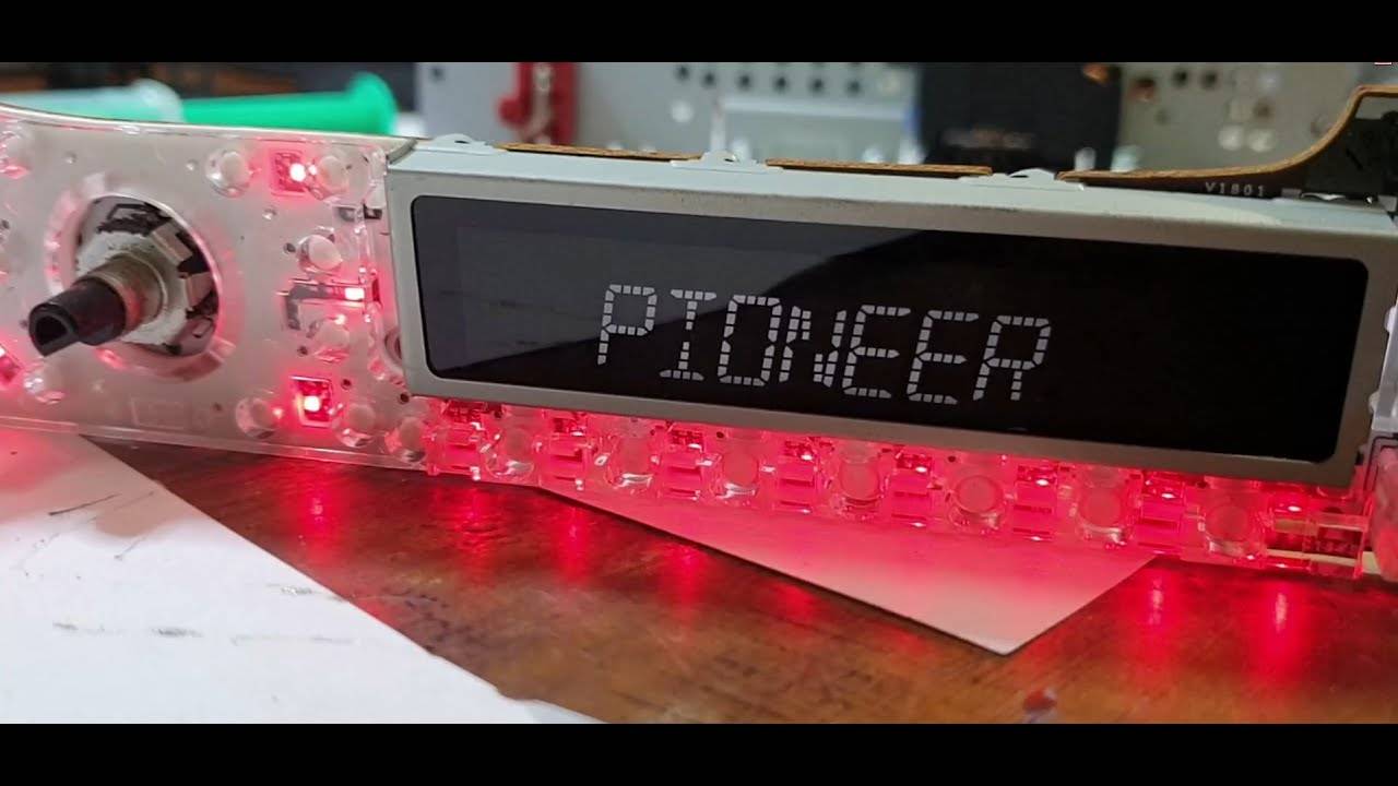 Ремонт магнитолы Pioneer и soundmax