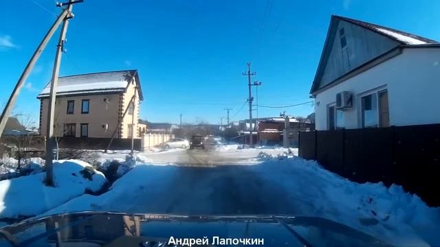 Winter driving education. SUV Lada Niva 4x4 winter on the ice. How to drive in winter смотреть онлайн